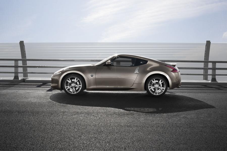  Nissan 370Z 2009 года  (фото 57 из 192)